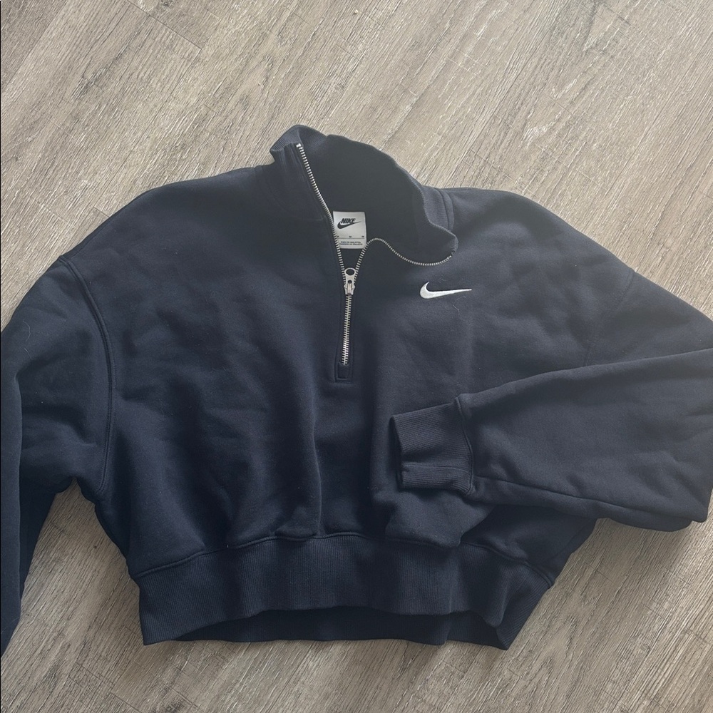 Nike half zip sweatshirt